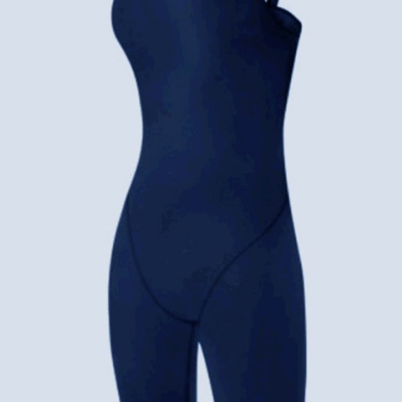 TYR Tracer B-series Tech Swimsuit, Size 26L, never worn - Picture 6 of 6